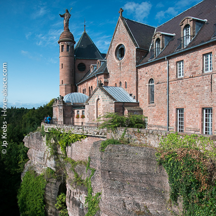 The site of the mount Sainte Odile monastry is spectacular. The church of the Sainte Odile monastry is dating back to the middle ages and is built on an impressive and massive rock.